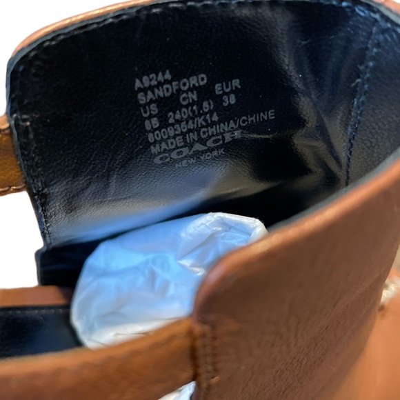 Coach Camel Leather Peep-Toe Ankle Boot with Gold Chain in size 8 - Picture 10 of 10